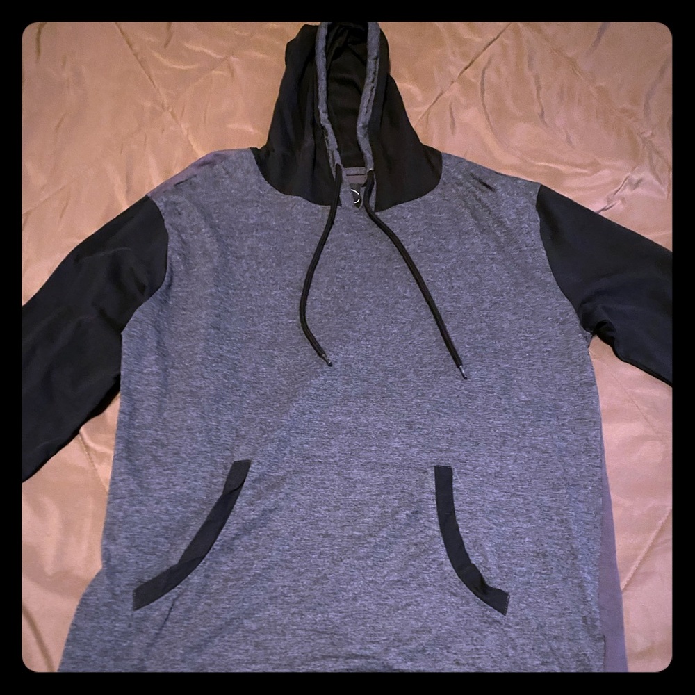 Men hooded long sleeve shirt